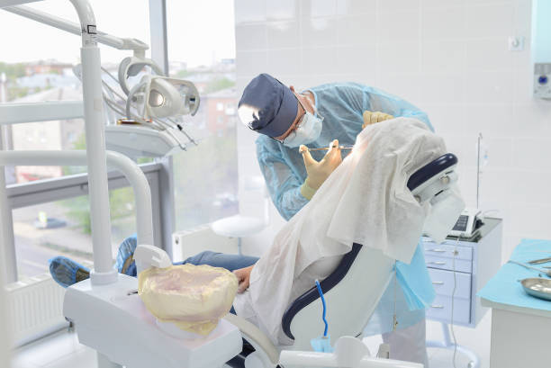 Best Broken or Cracked Tooth Emergency Dentist in Homestead Meadows South, TX